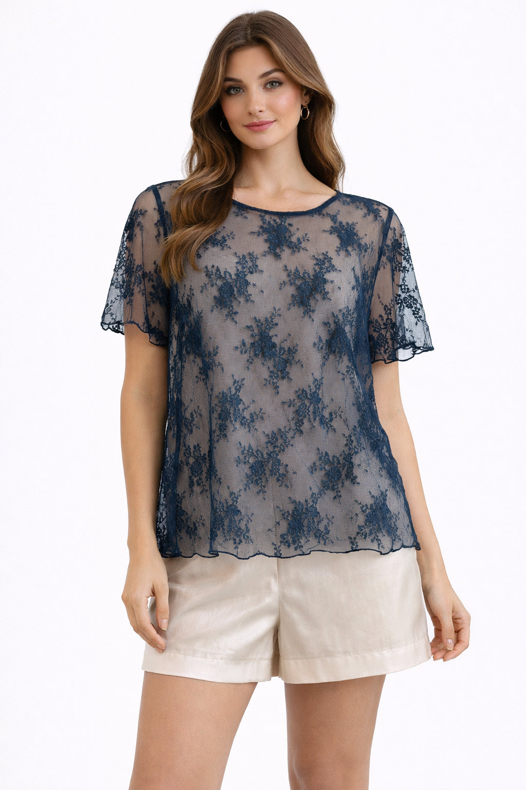 Chic Threads  image 0